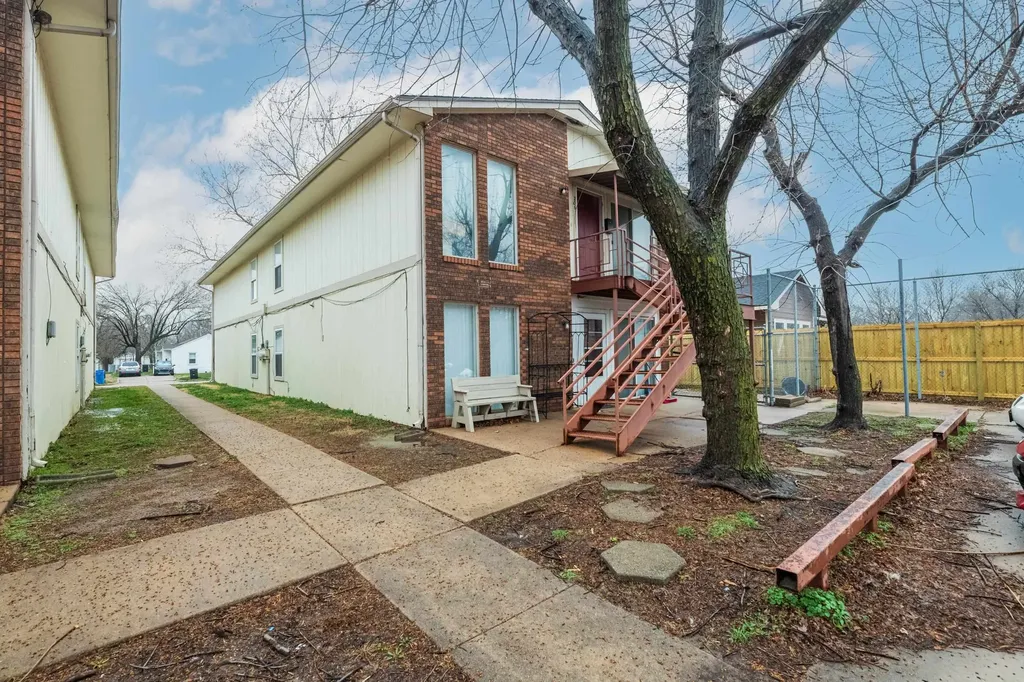 1646 S Fern Street Wichita KS 67213