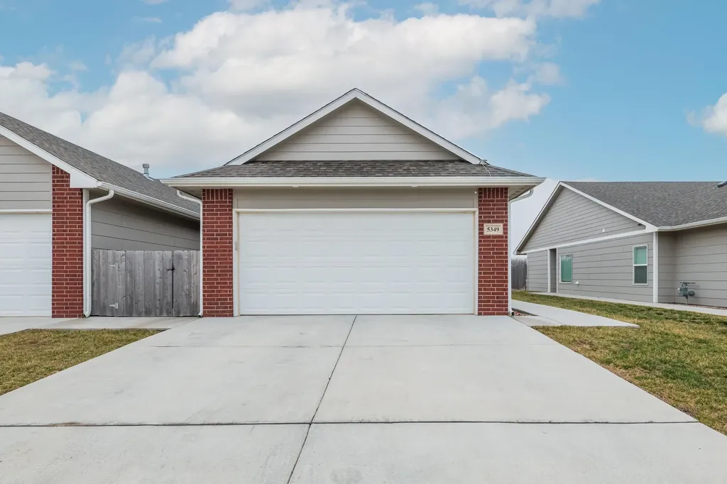 5349-5351 N Nolan Bel Aire KS 67220