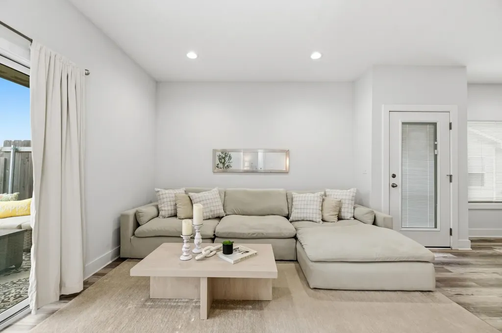 5349-5351 N Nolan Bel Aire KS 67220
