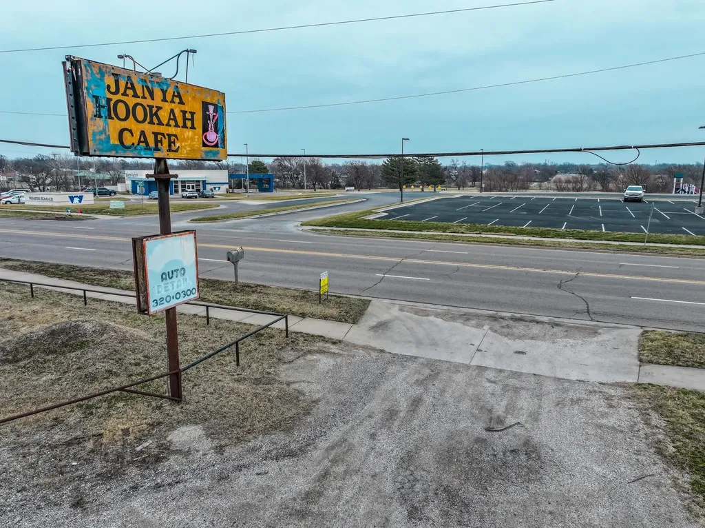 219 S Haverhill Road El Dorado KS 67042