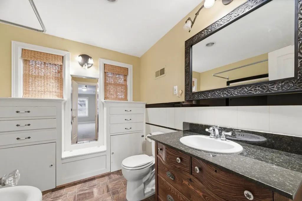 260 S Dellrose Avenue Wichita KS 67218