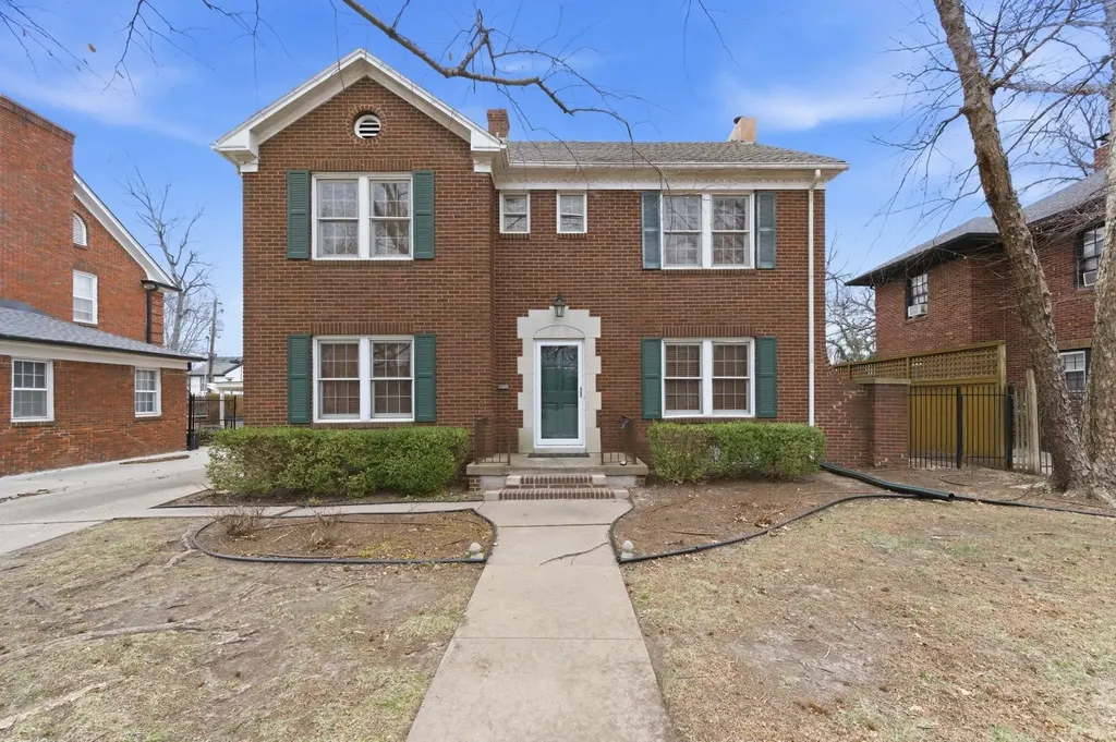 260 S Dellrose Avenue Wichita KS 67218