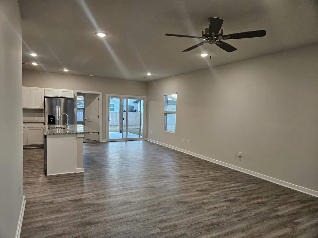 904 N Forestview Court Wichita KS 67235