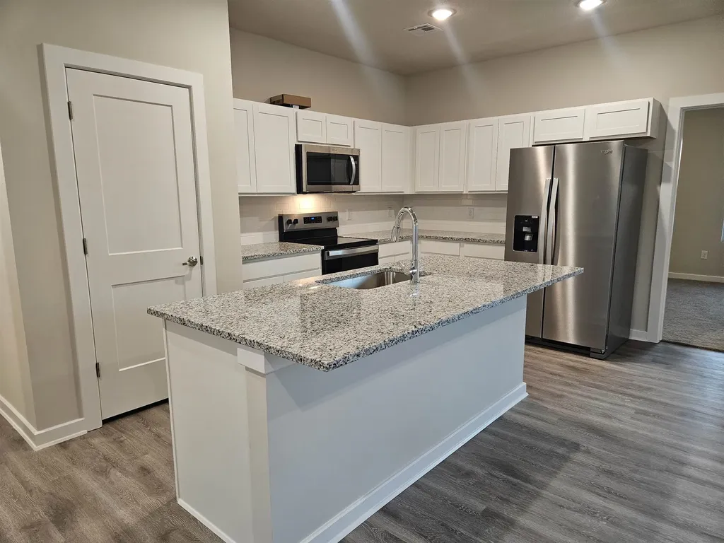 904 N Forestview Court Wichita KS 67235