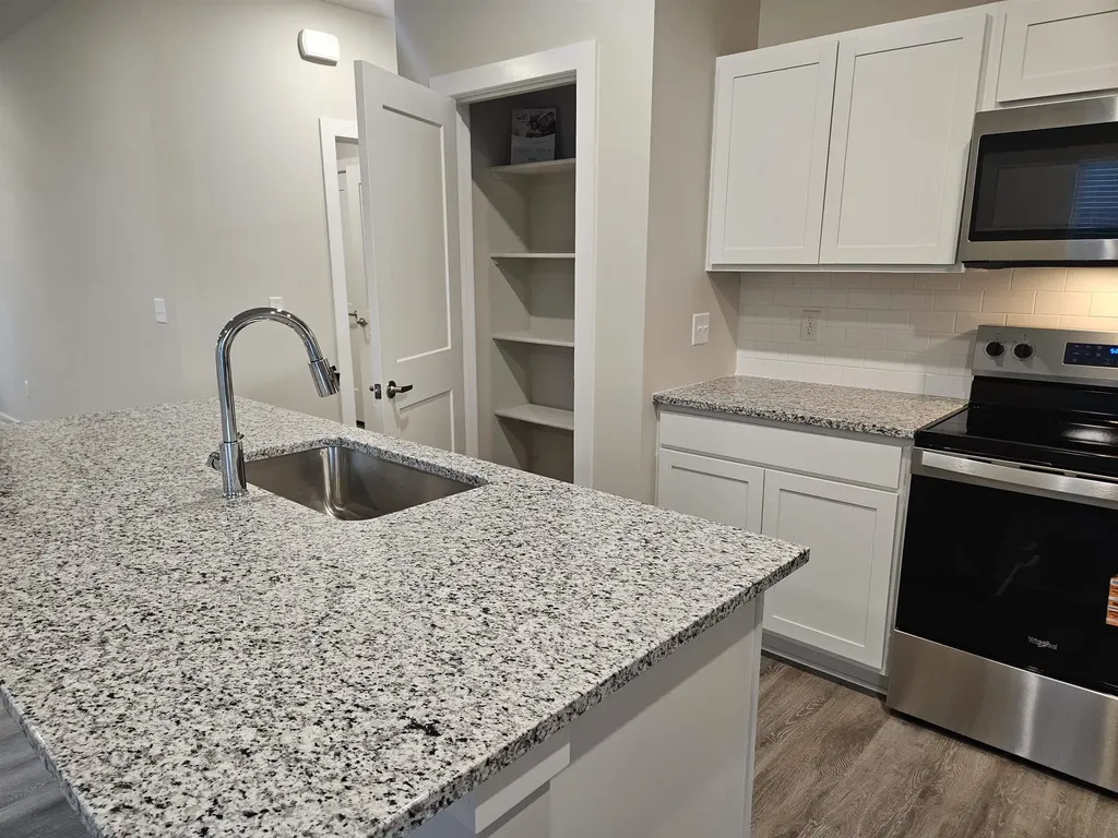 904 N Forestview Court Wichita KS 67235