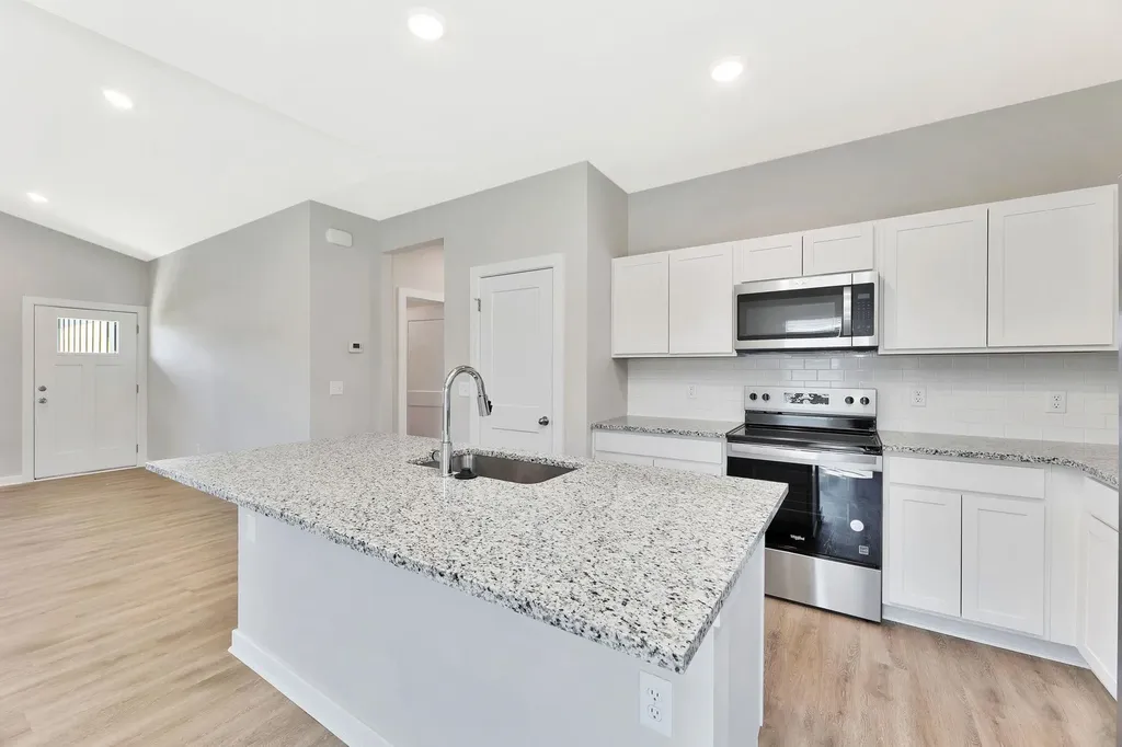 904 N Forestview Court Wichita KS 67235