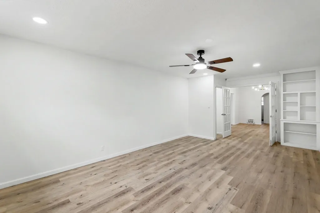721 W 5th Street Newton KS 67114