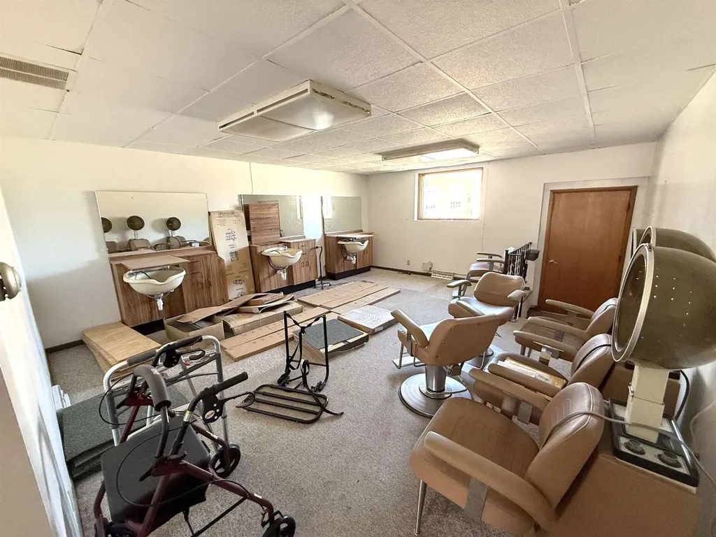 123 N Bluff Anthony KS 67003