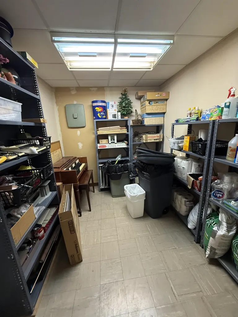 123 N Bluff Anthony KS 67003