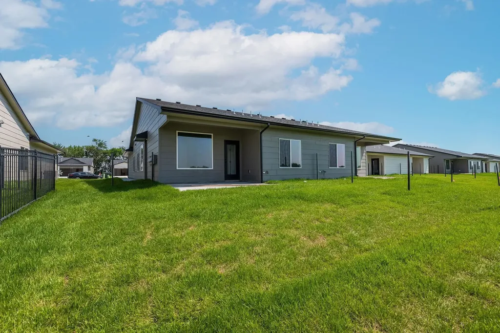 11454 W 35th Circle Wichita KS 67215