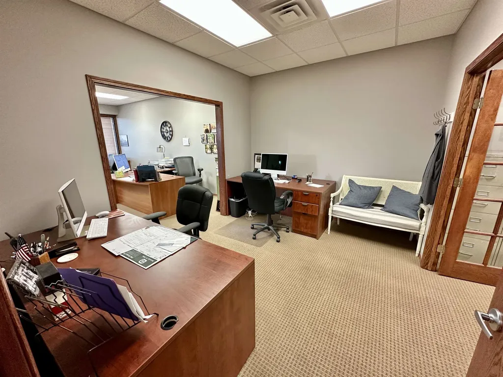 10616 W Maple St - Suite Wichita KS 67209
