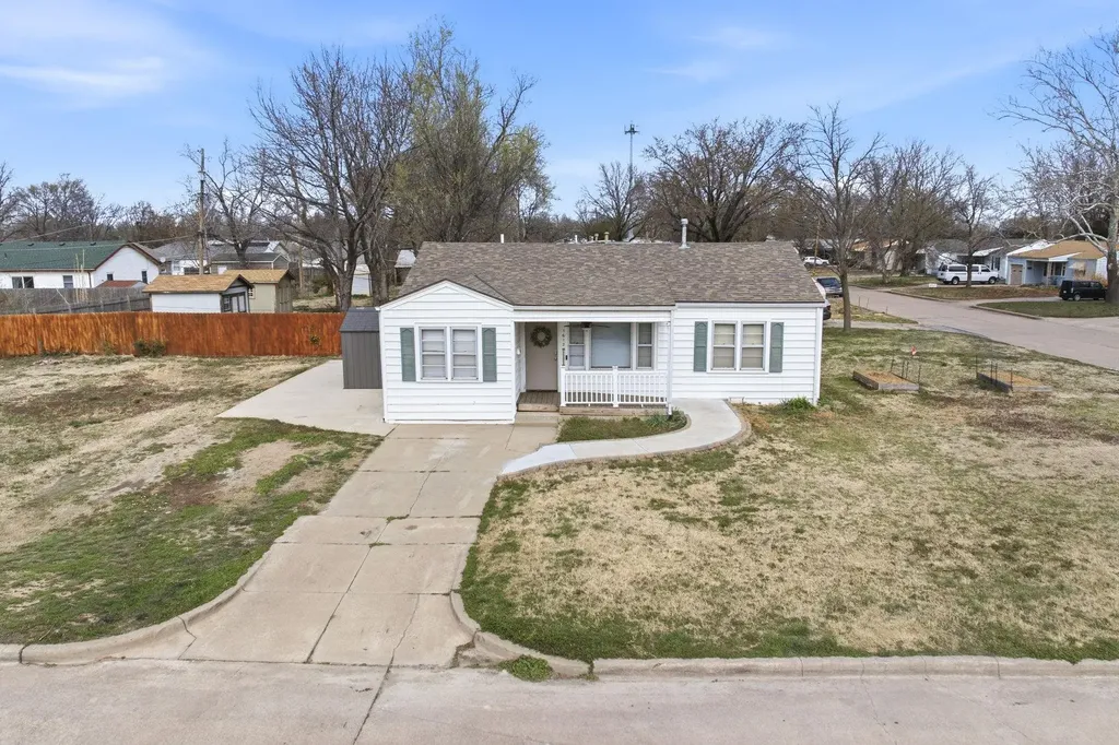 1612 W 29th Street S Wichita KS 67217