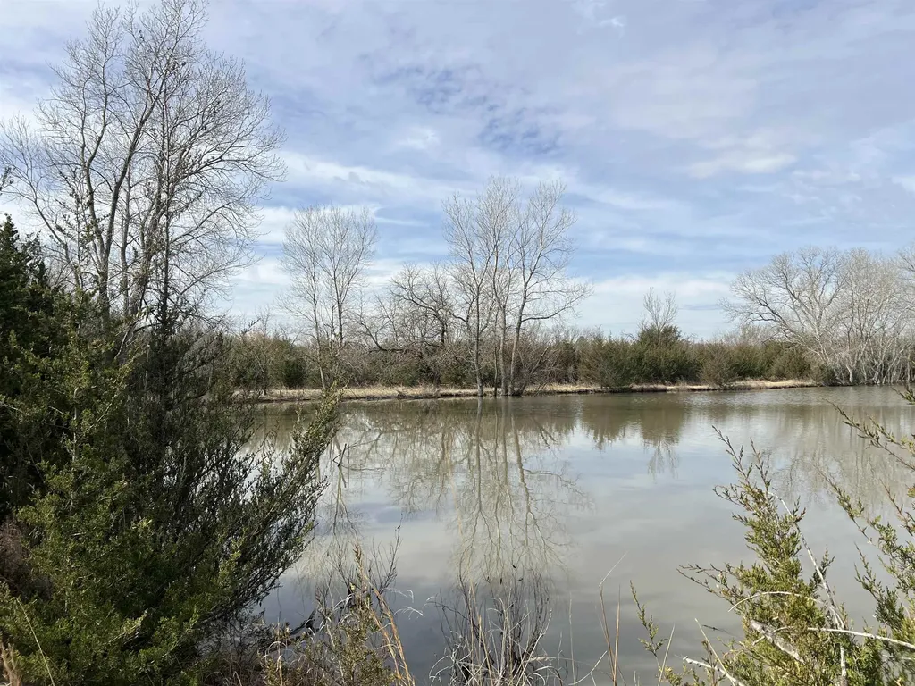 1782 Indianola Road Benton KS 67017