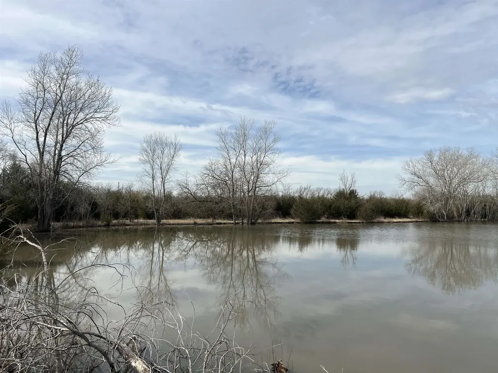 1782 Indianola Road Benton KS 67017