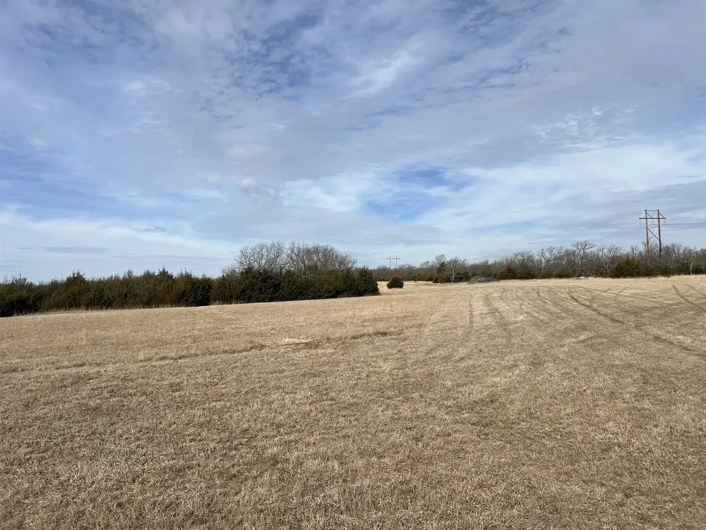 1782 Indianola Road Benton KS 67017
