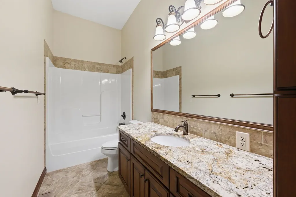 532 N Belle Terre Circle Wichita KS 67230