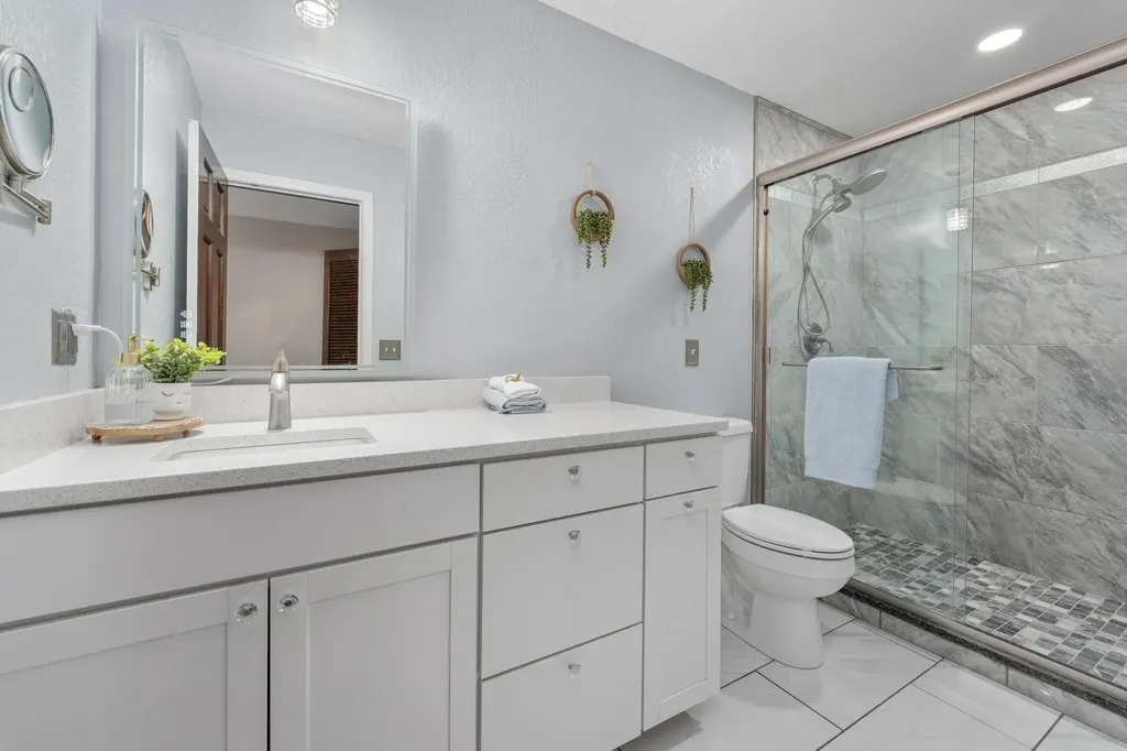 68 E Saint Cloud Place Wichita KS 67230