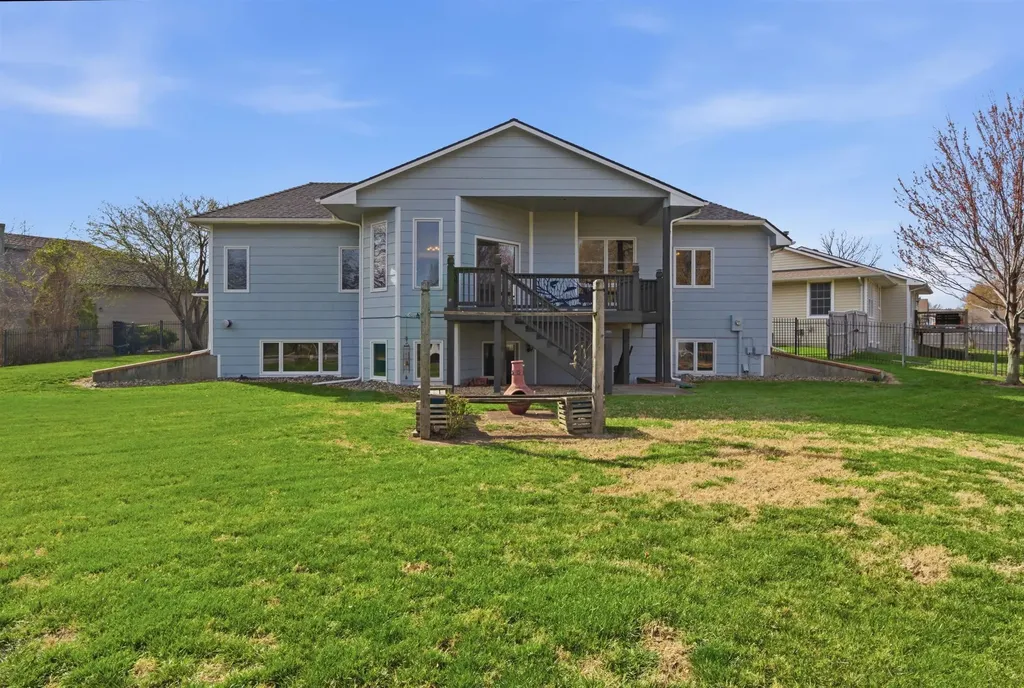 110 N Karren Court Wichita KS 67212-5958
