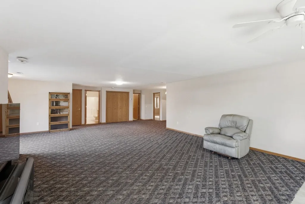1660 E Kay Street Derby KS 67037