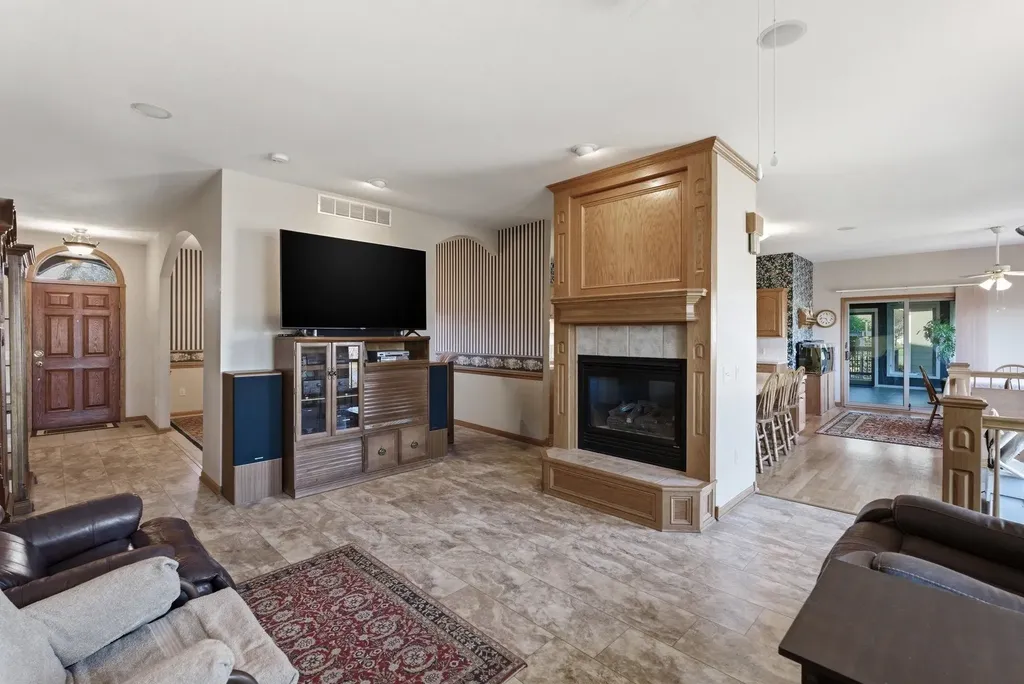 1660 E Kay Street Derby KS 67037