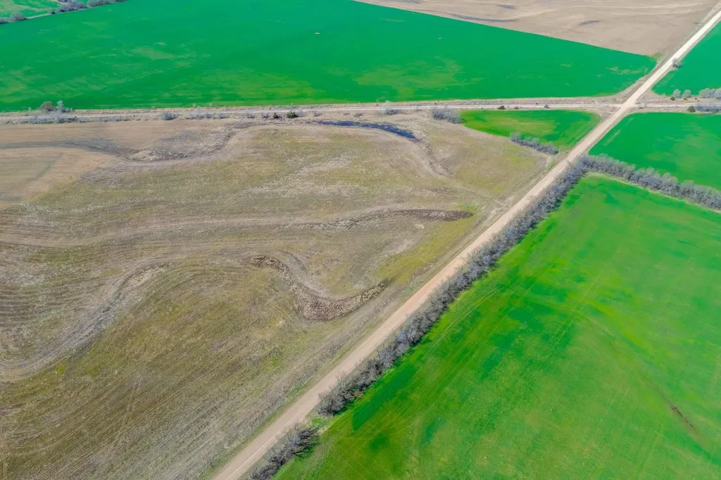Lot 1 S Cottonwood Estates Clearwater KS 67026