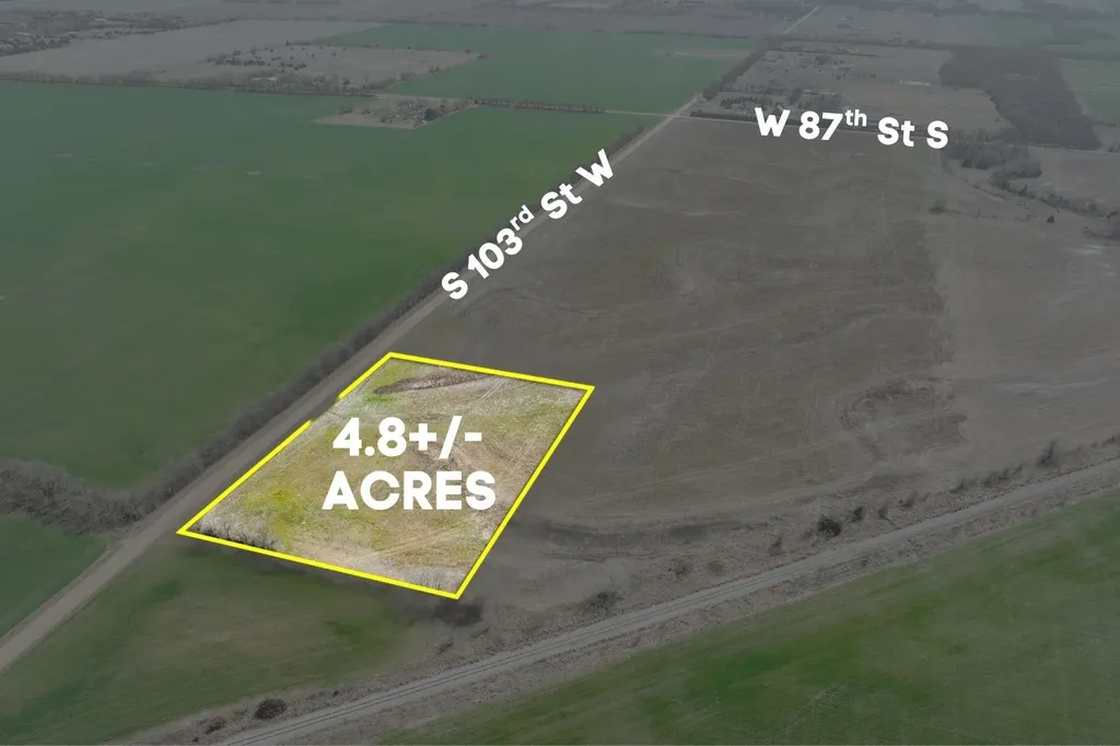 Lot 2 S Cottonwood Estates Clearwater KS 67026