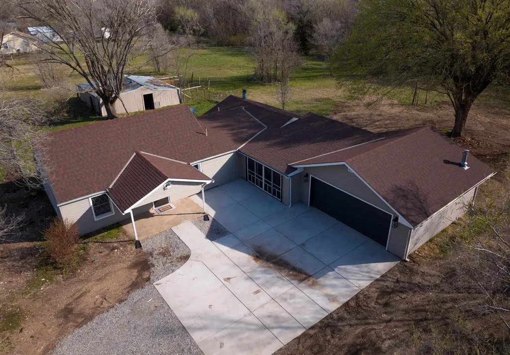 17250 SW Bannon Road Rose Hill KS 67133