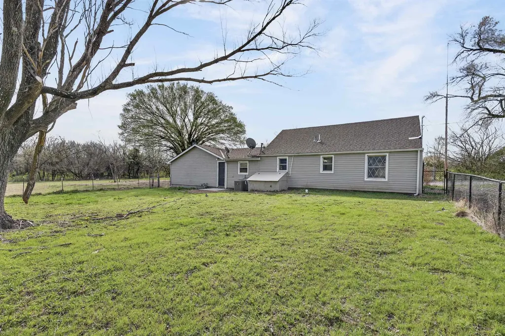 17250 SW Bannon Road Rose Hill KS 67133