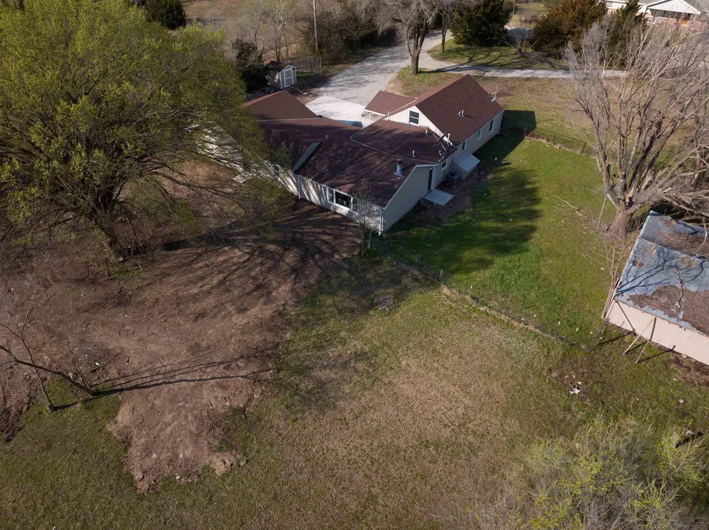17250 SW Bannon Road Rose Hill KS 67133