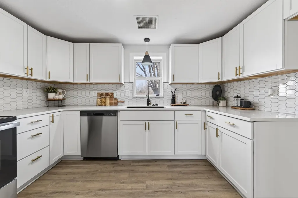 17250 SW Bannon Road Rose Hill KS 67133
