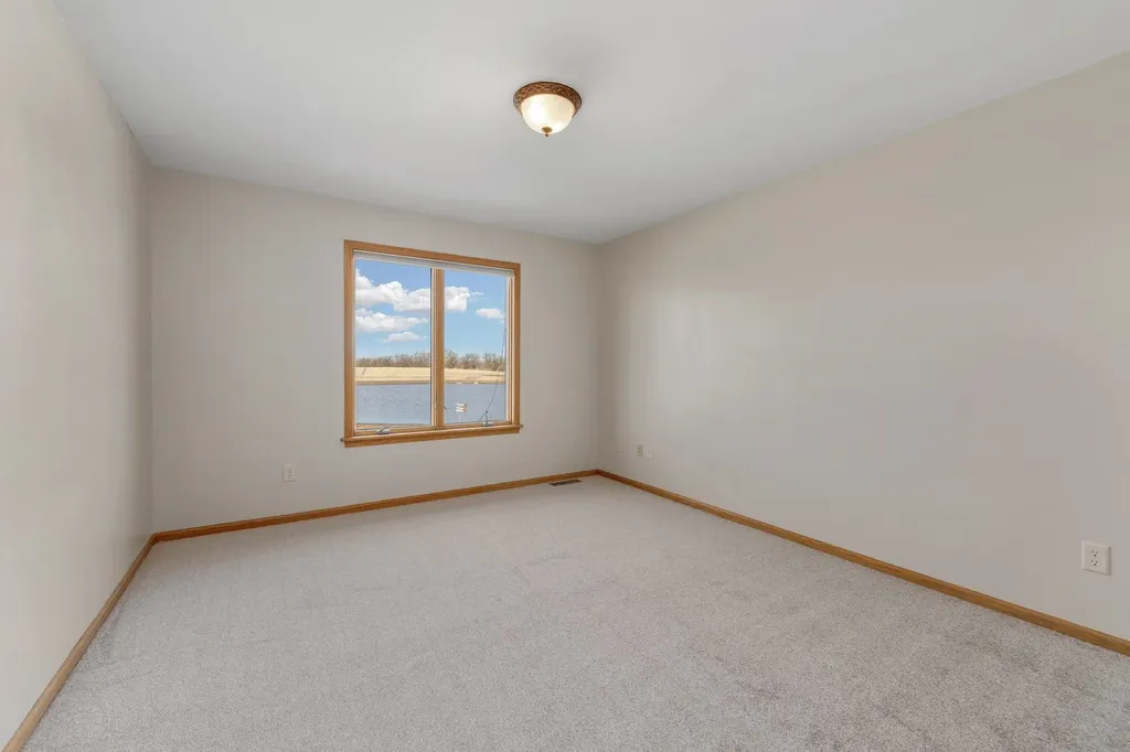 757 S Meridian Road Wellington KS 67152