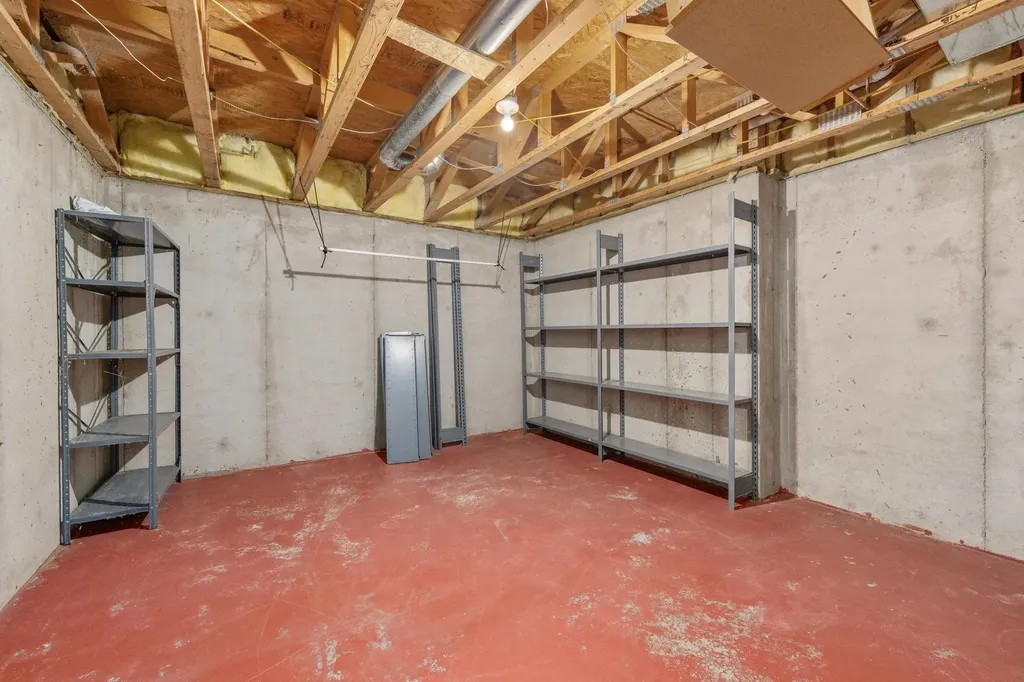 757 S Meridian Road Wellington KS 67152