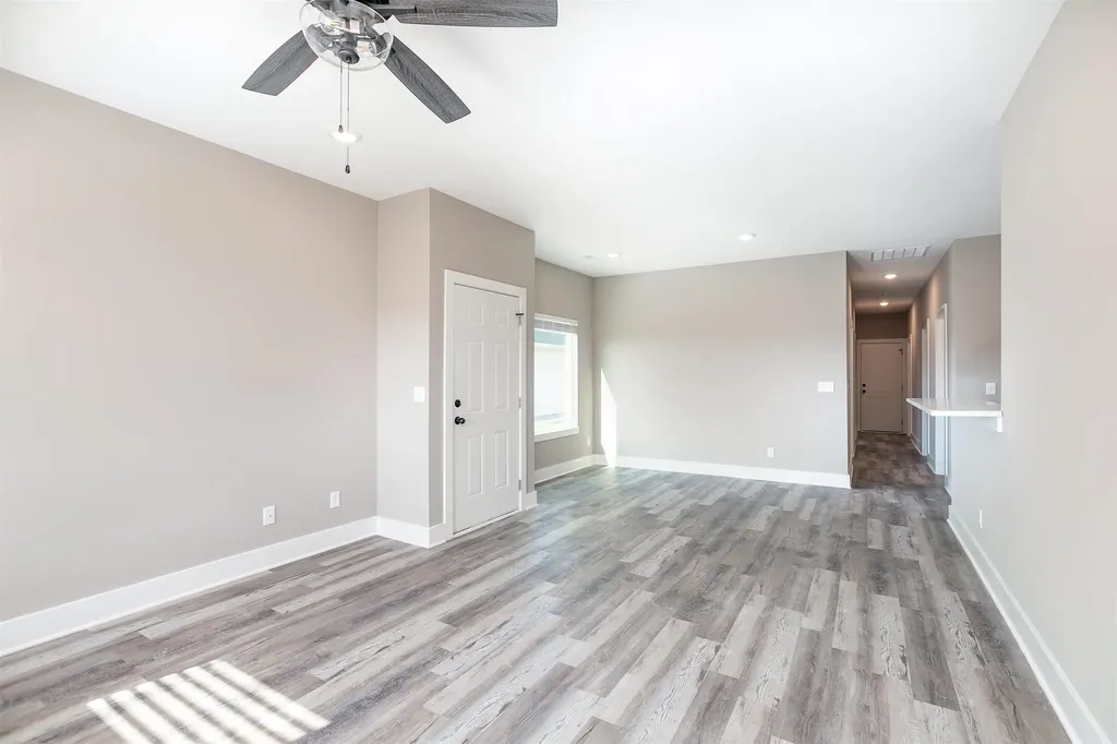 5503 N Sandkey Circle Wichita KS 67204
