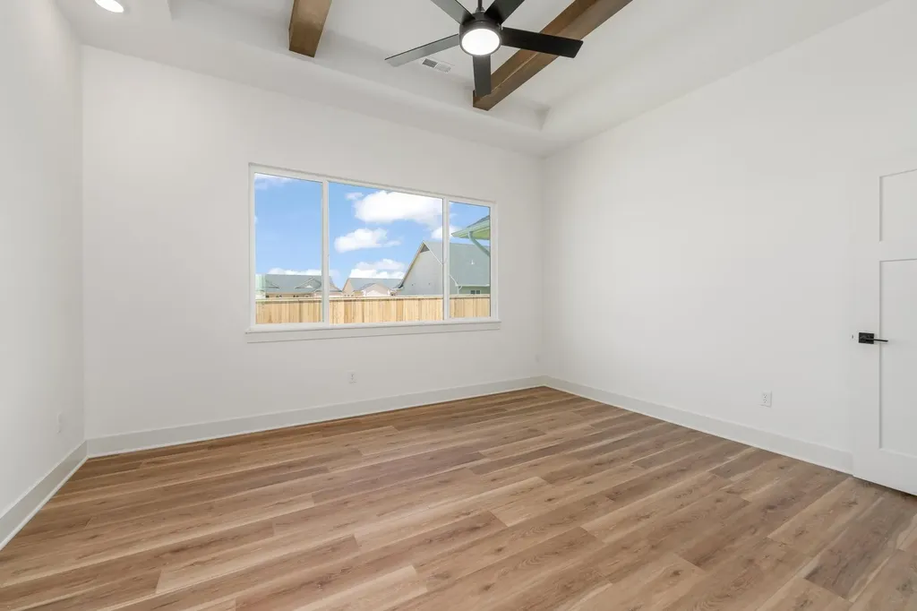 746 N Rainbow Lake Court Wichita KS 67235