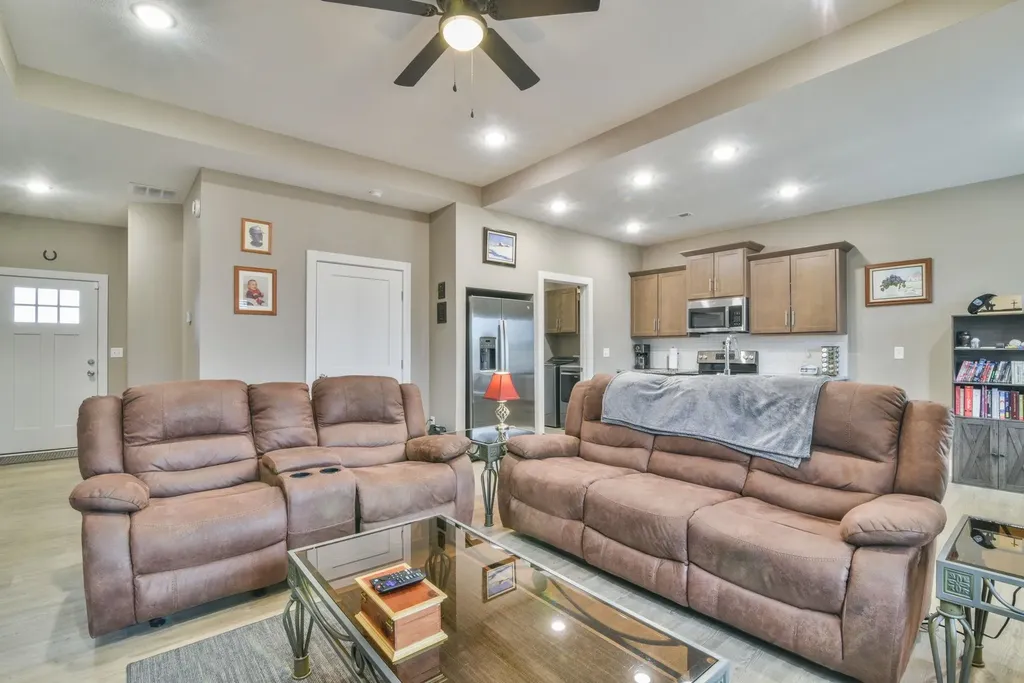 945 Arrow Head Street Clearwater KS 67026