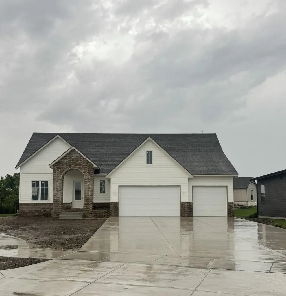 14838 E Camden Chase Street Wichita KS 67230