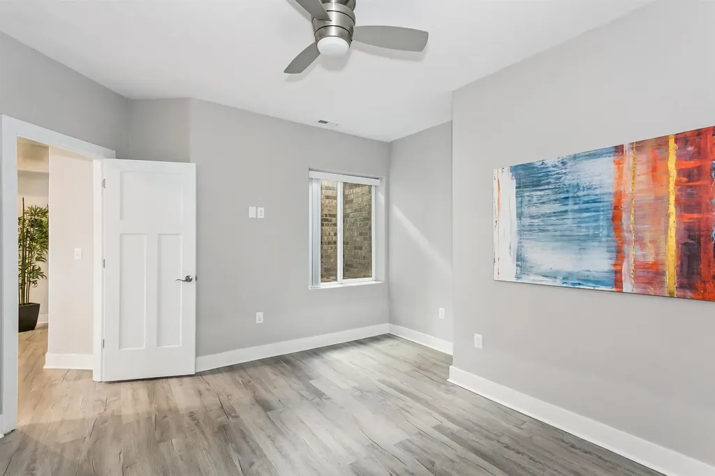 331 N 127th St E Bldg/506 Wichita KS 67206