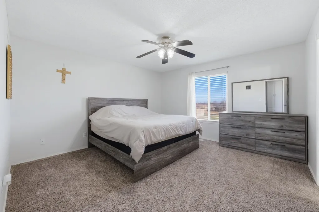 1452 E Sunset Court Goddard KS 67052