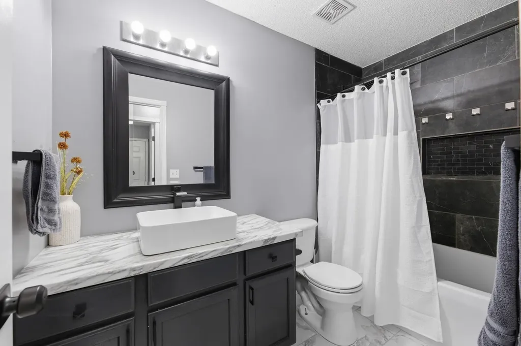 1452 E Sunset Court Goddard KS 67052
