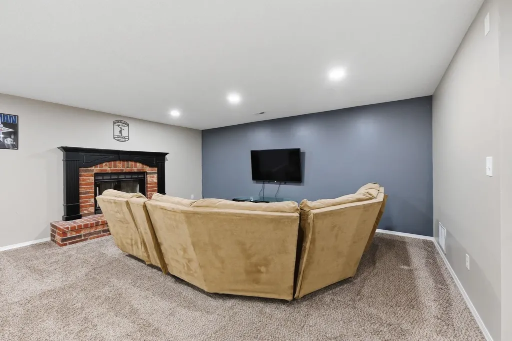 1452 E Sunset Court Goddard KS 67052