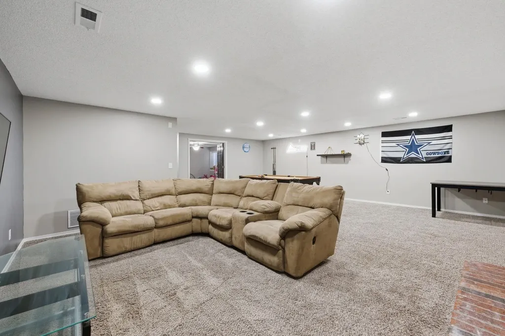 1452 E Sunset Court Goddard KS 67052