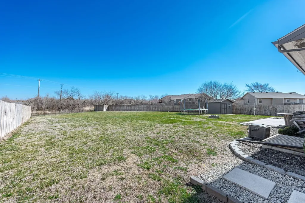 1452 E Sunset Court Goddard KS 67052