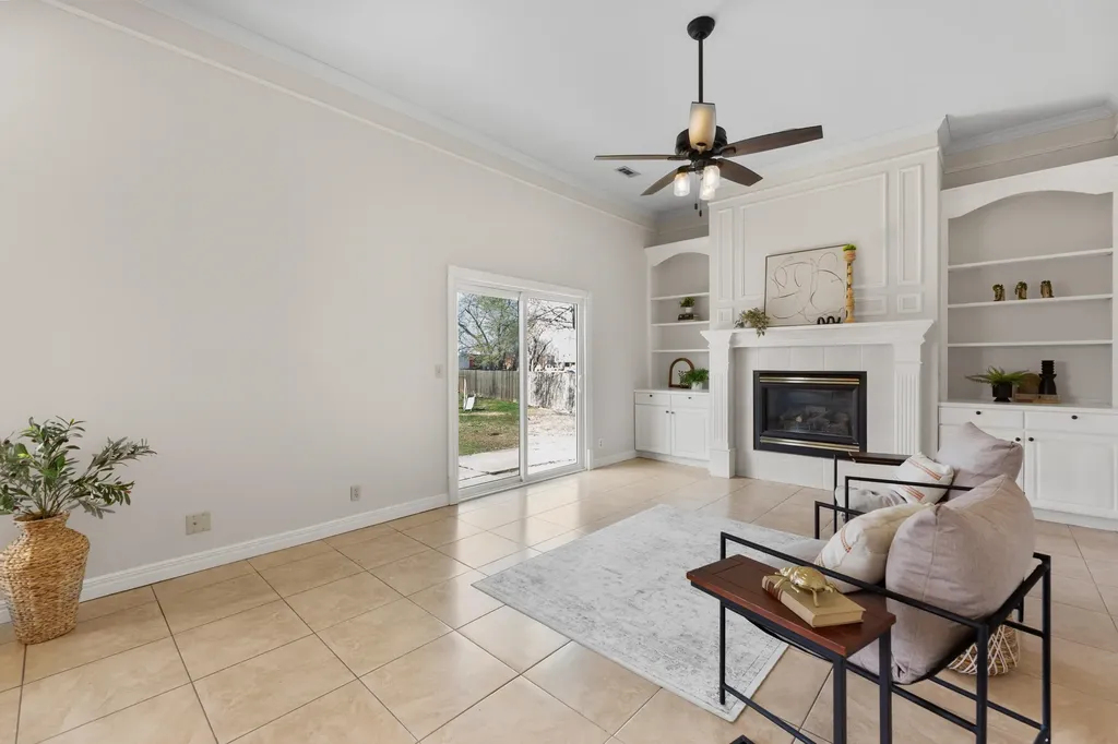 1805 S Hoyt Circle Wichita KS 67207