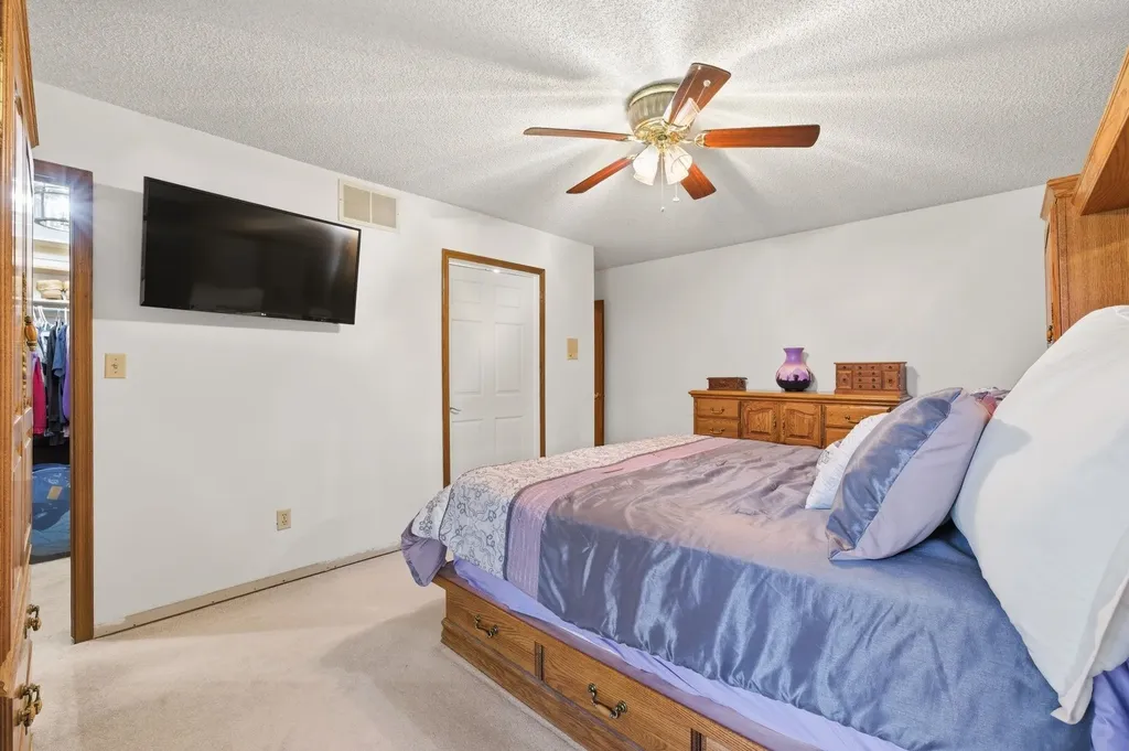 519 S Partridge Lane Derby KS 67037