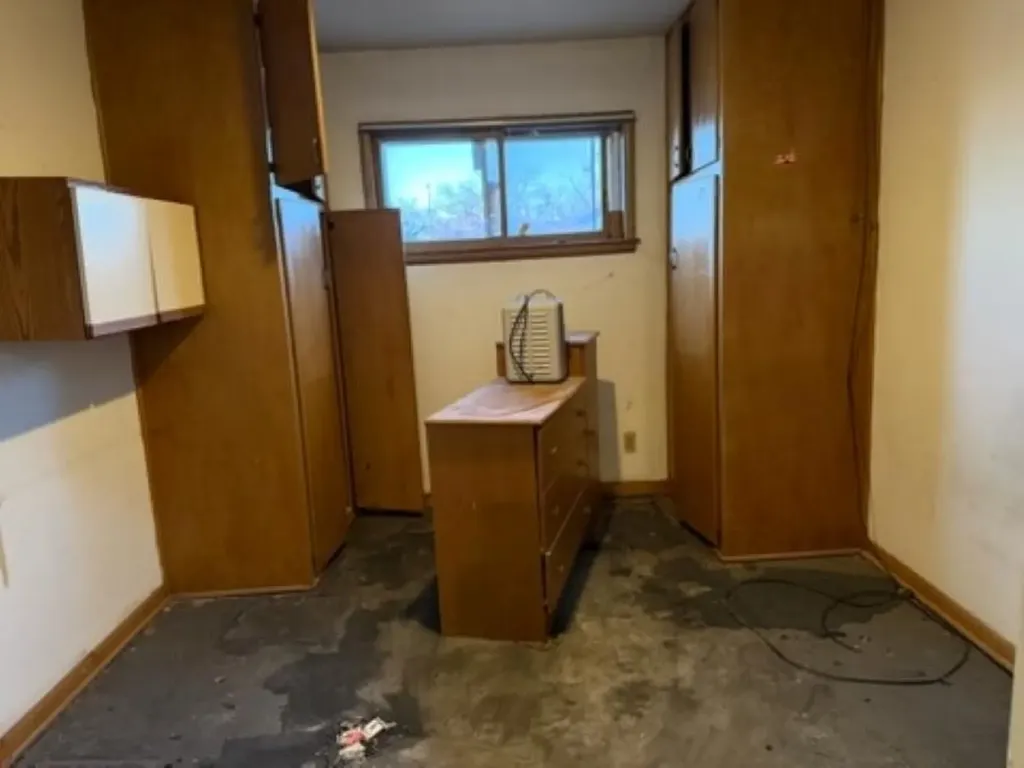 1732 Fairmount Street Wichita KS 67208