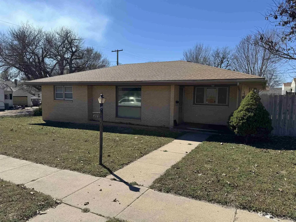 435 Coronado Street Kingman KS 67068