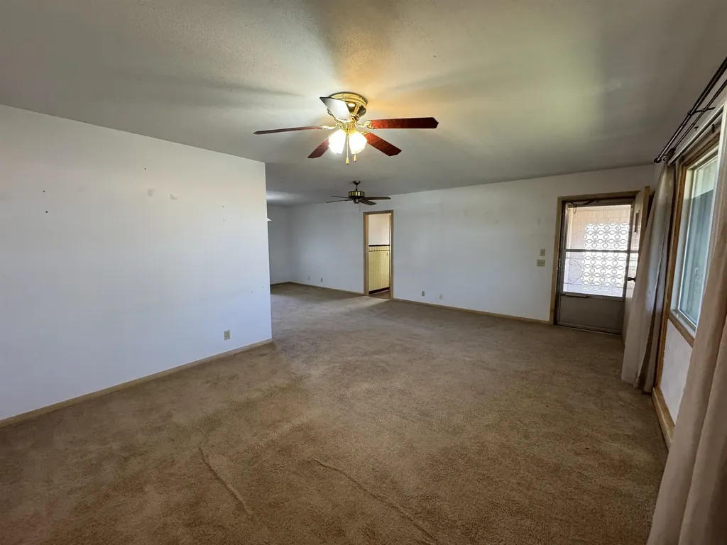 435 Coronado Street Kingman KS 67068