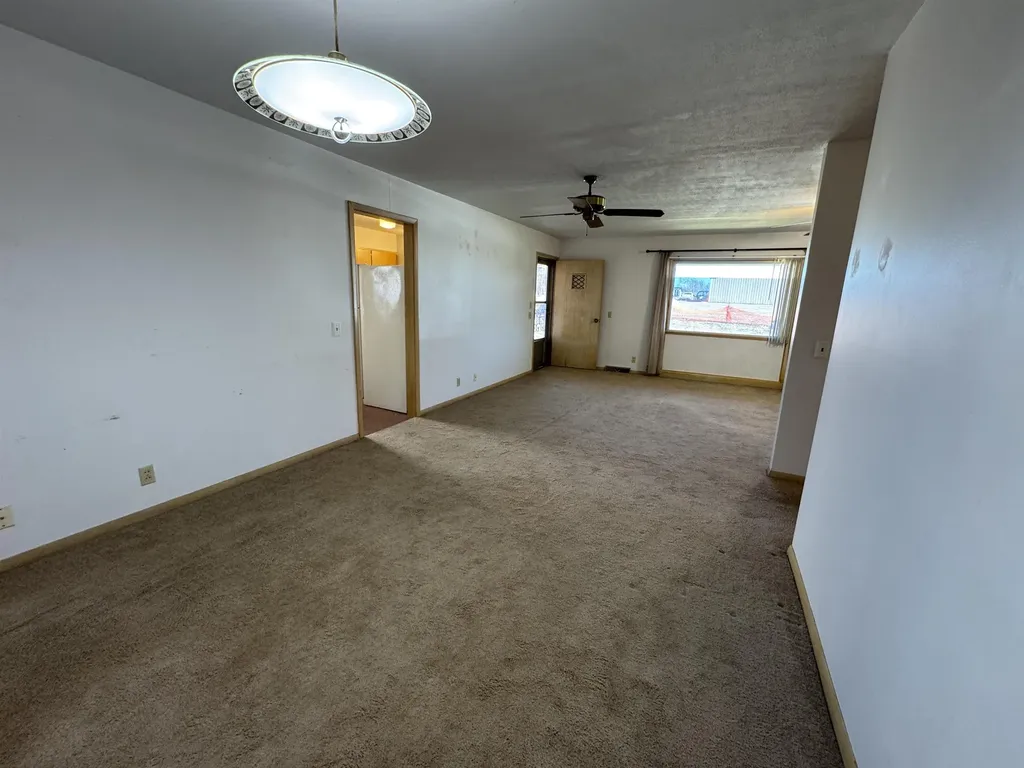 435 Coronado Street Kingman KS 67068