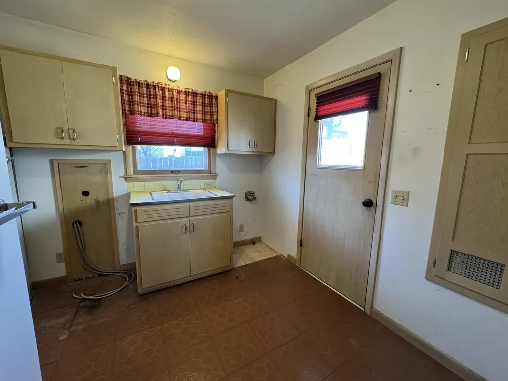 435 Coronado Street Kingman KS 67068