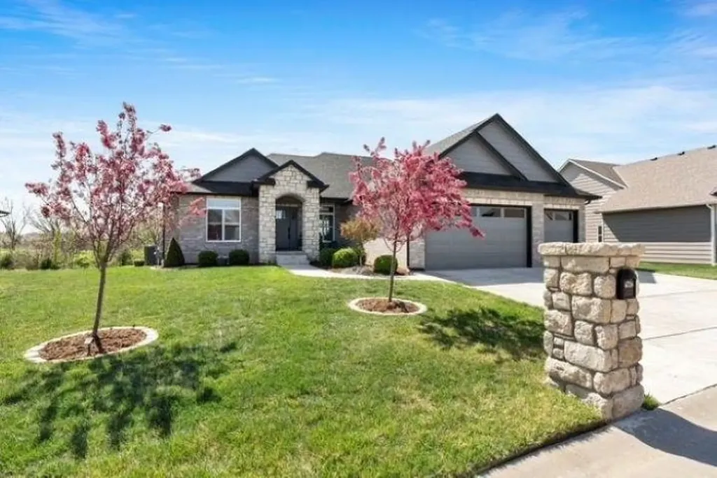 4724 N Elk Creek Drive Wichita KS 67226